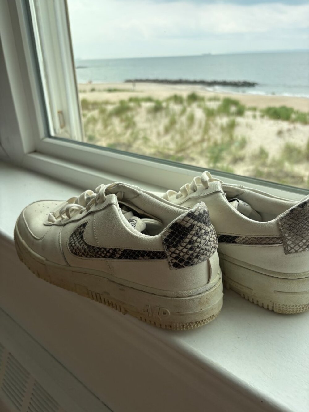 Nike Air Force 1 Low Pixel SE Snake Women’s Size 11 - Picture 8 of 14